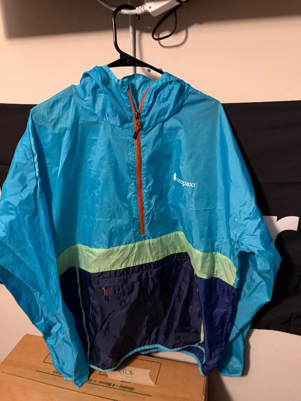 Cotopaxi pullover rain jacket